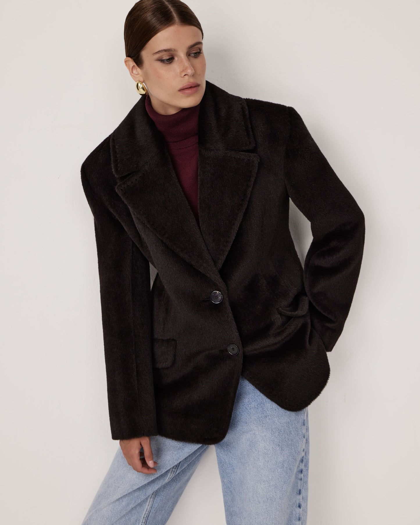 Cropped alpaca coat