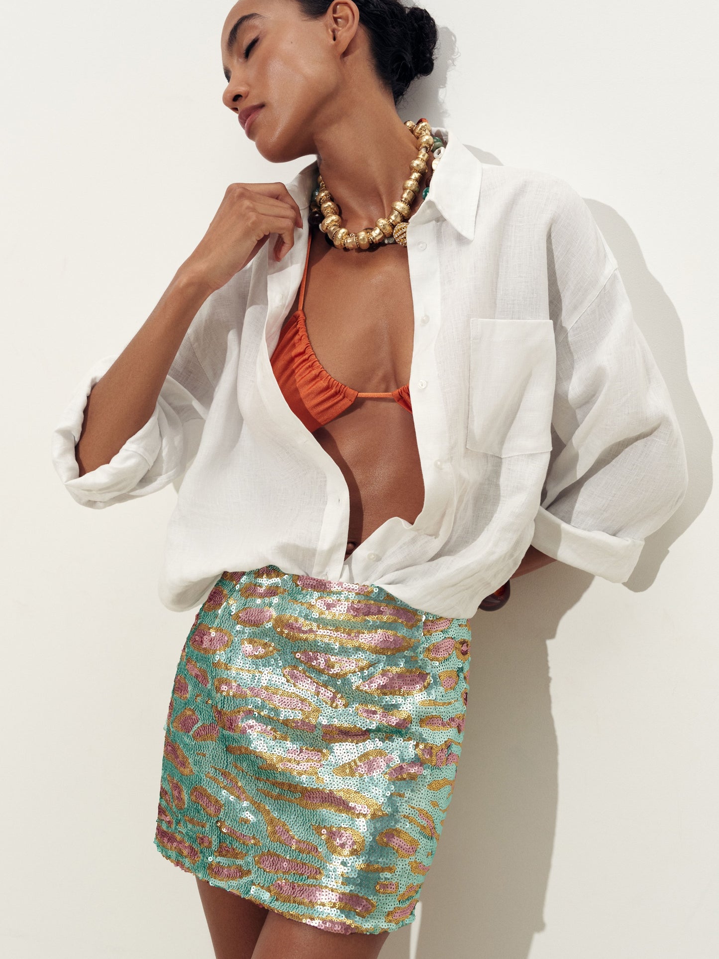 Mini skirt with sequins