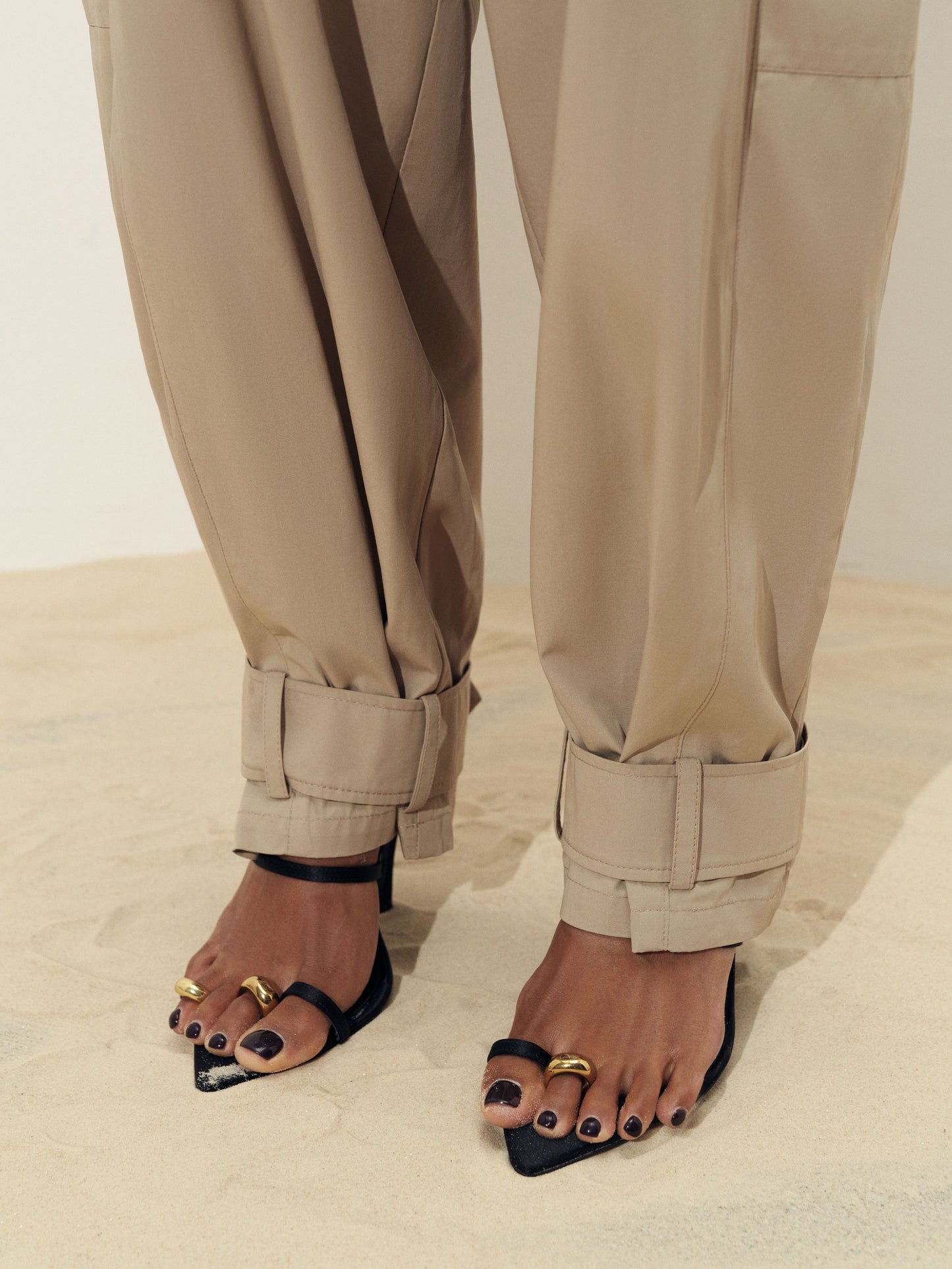 Kalahari Mid-rise Trousers