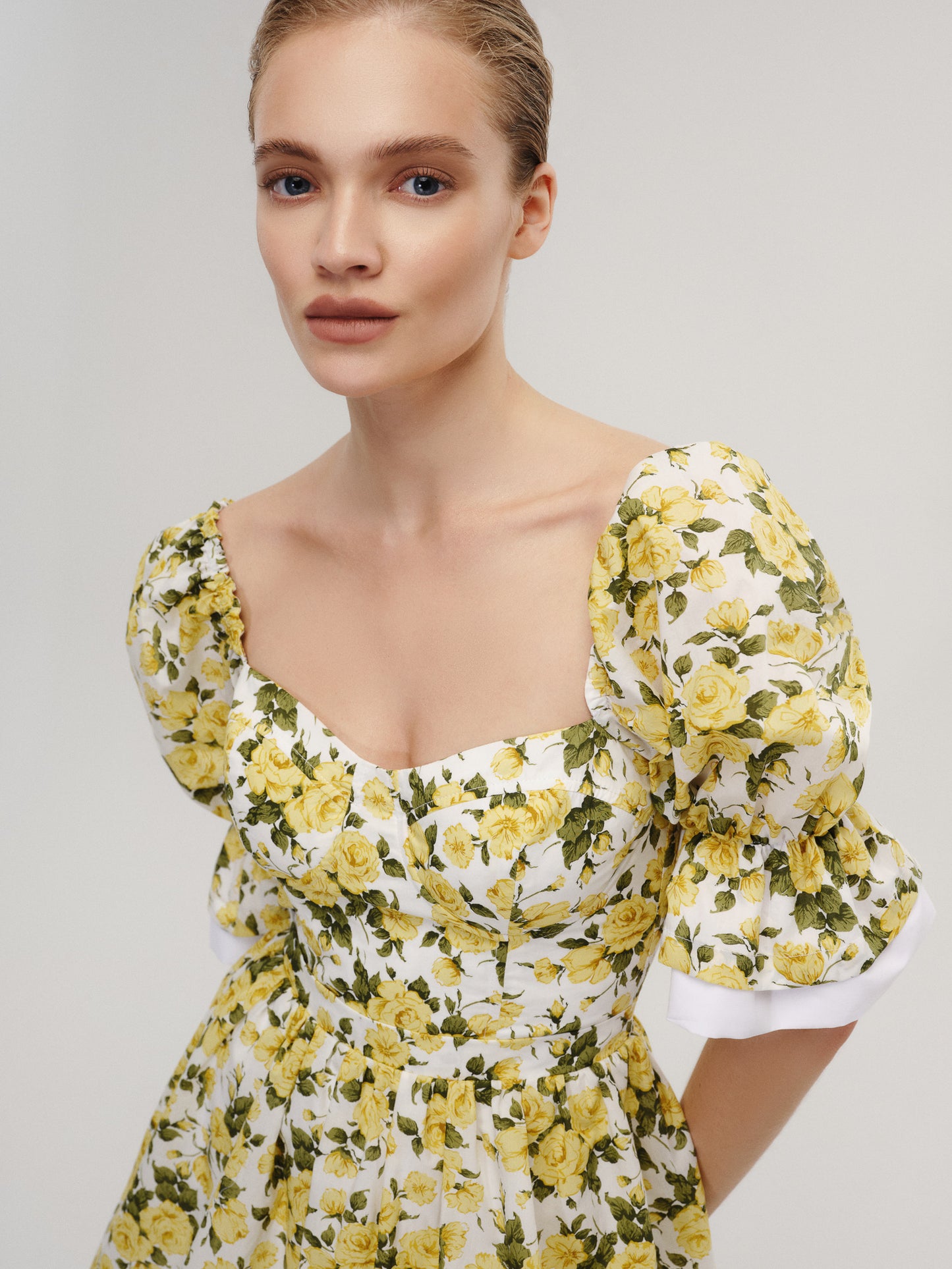 LemonChiffon