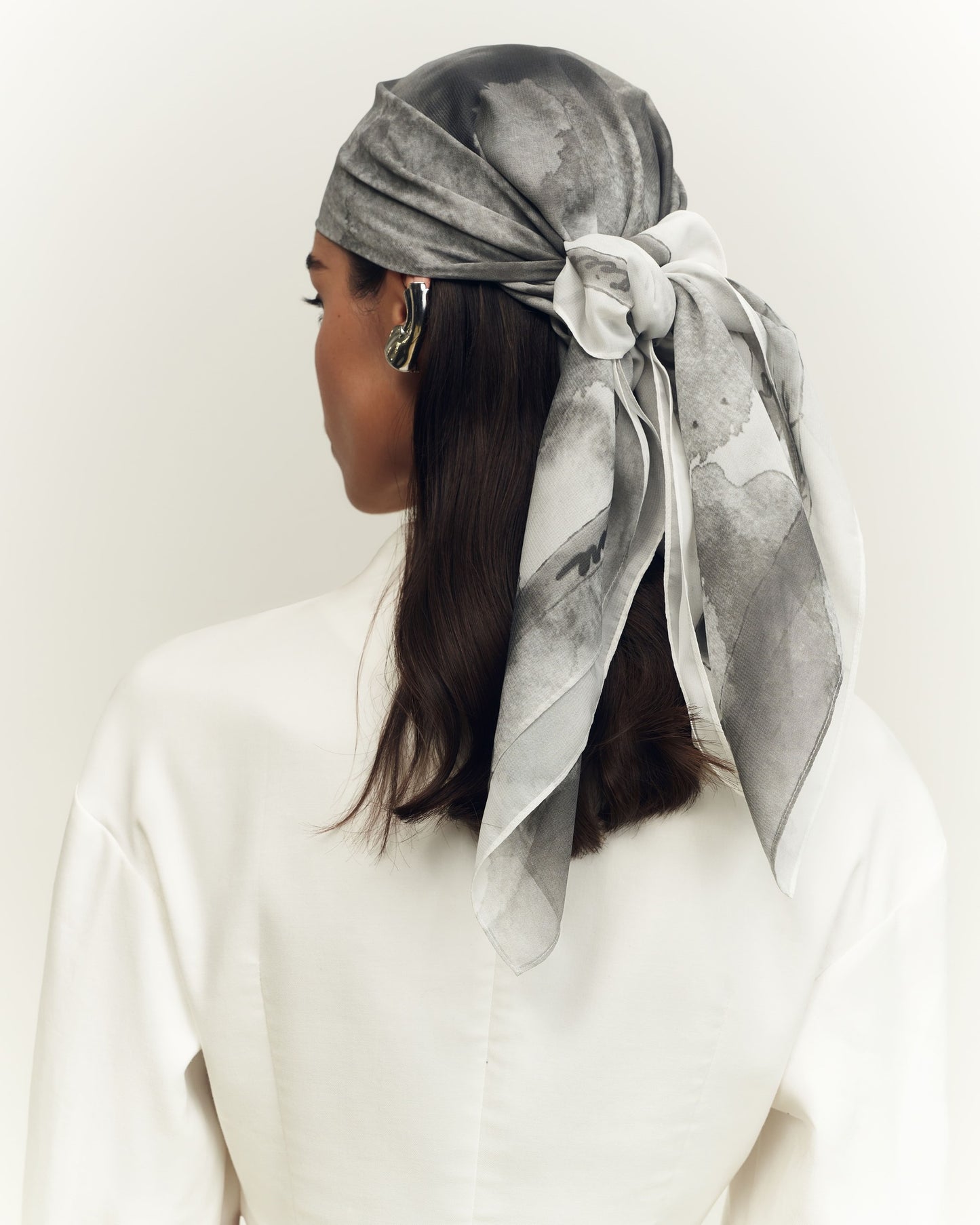 Grisaille chiffon neckerchief